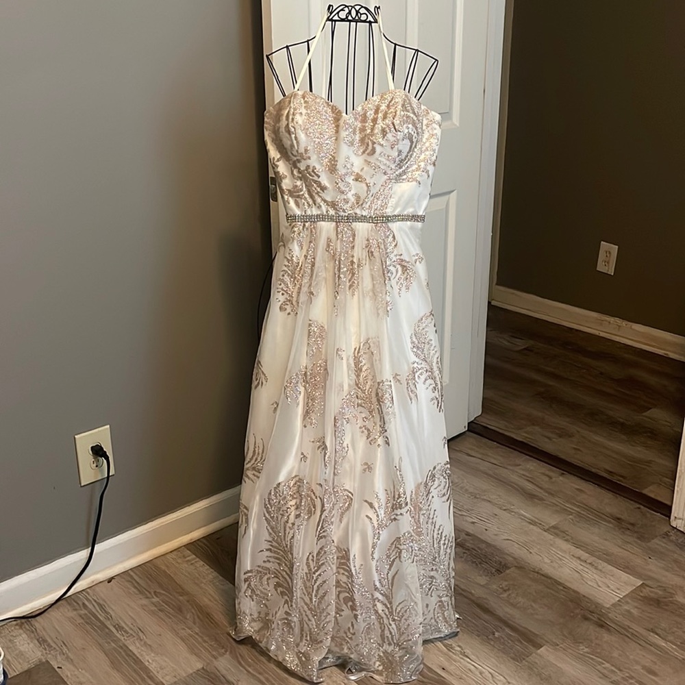 🍭Stunning Formal Dress🍭